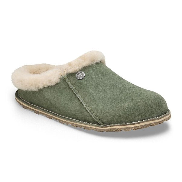 Clogs